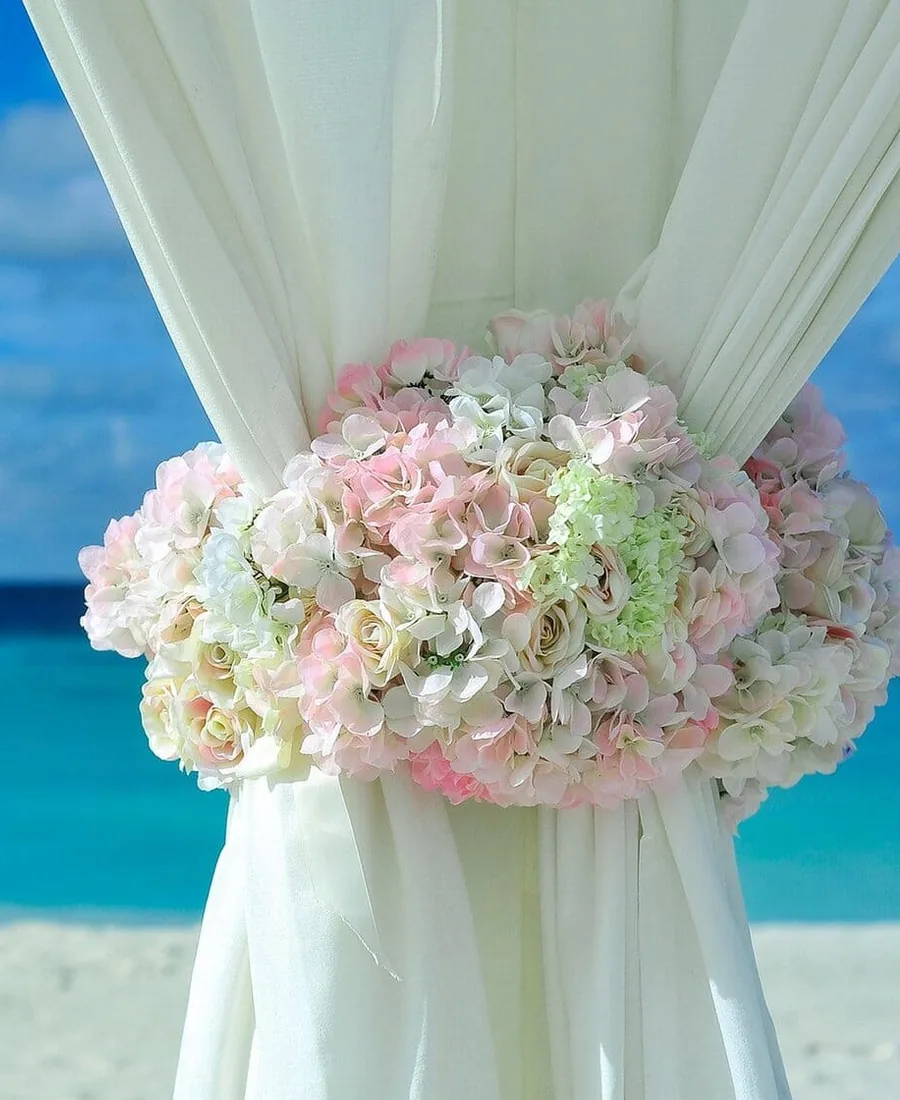 Luxury beach wedding flowers in Agadir Morocco